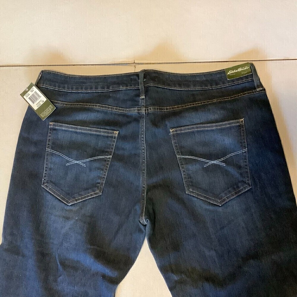 Women's Eddie Bauer Straight Leg Denim Jeans w/Tags Size 14 14/32 - Picture 6 of 7